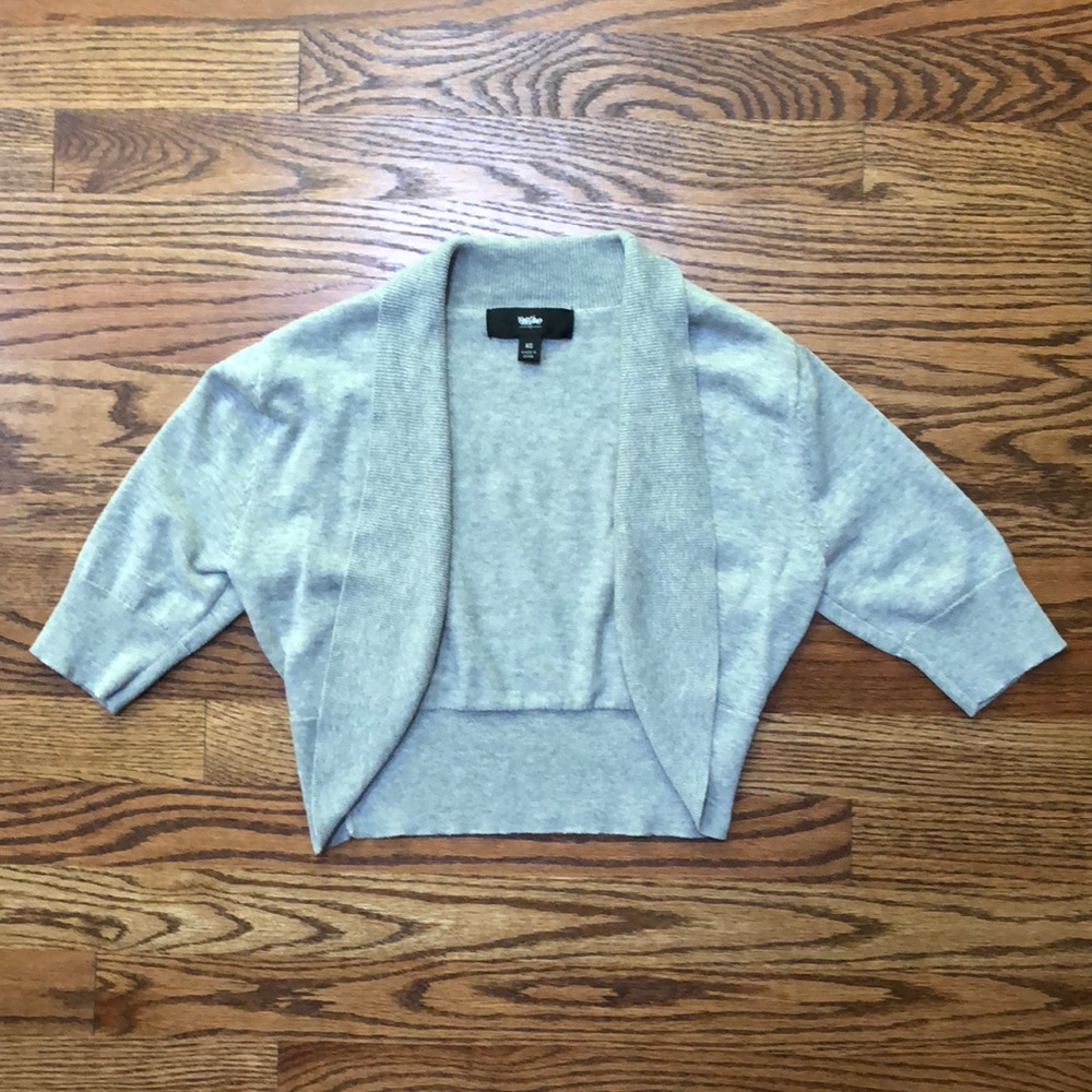 Cropped cardigan shrug